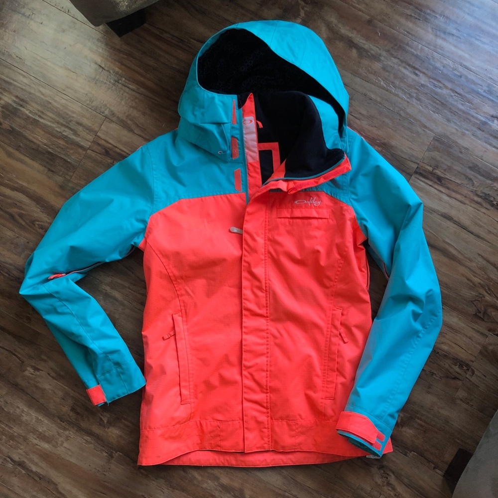 Women’s Oakley Colorblock Snowboarding Jacket